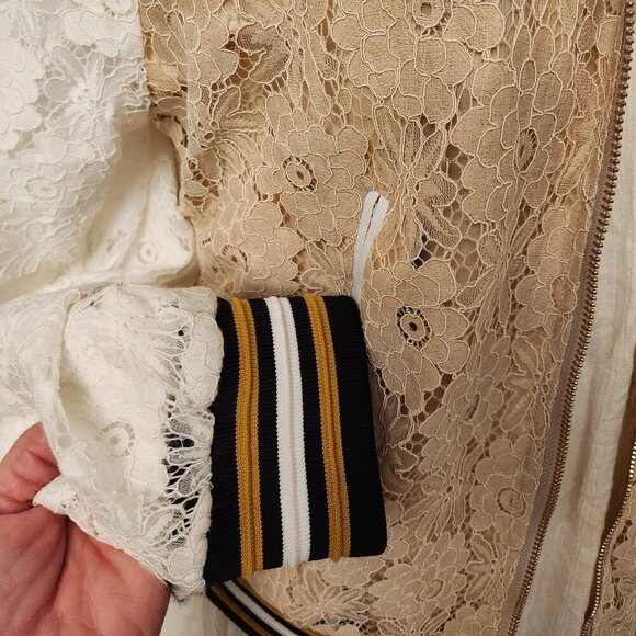 Eye Of The Needle White and gold lace bomber lace jacket size M EUC - Picture 3 of 8